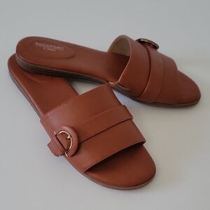 Women's Rockport Brown Leather Flat Open Toe Slide Sandals With Buckle Size 10